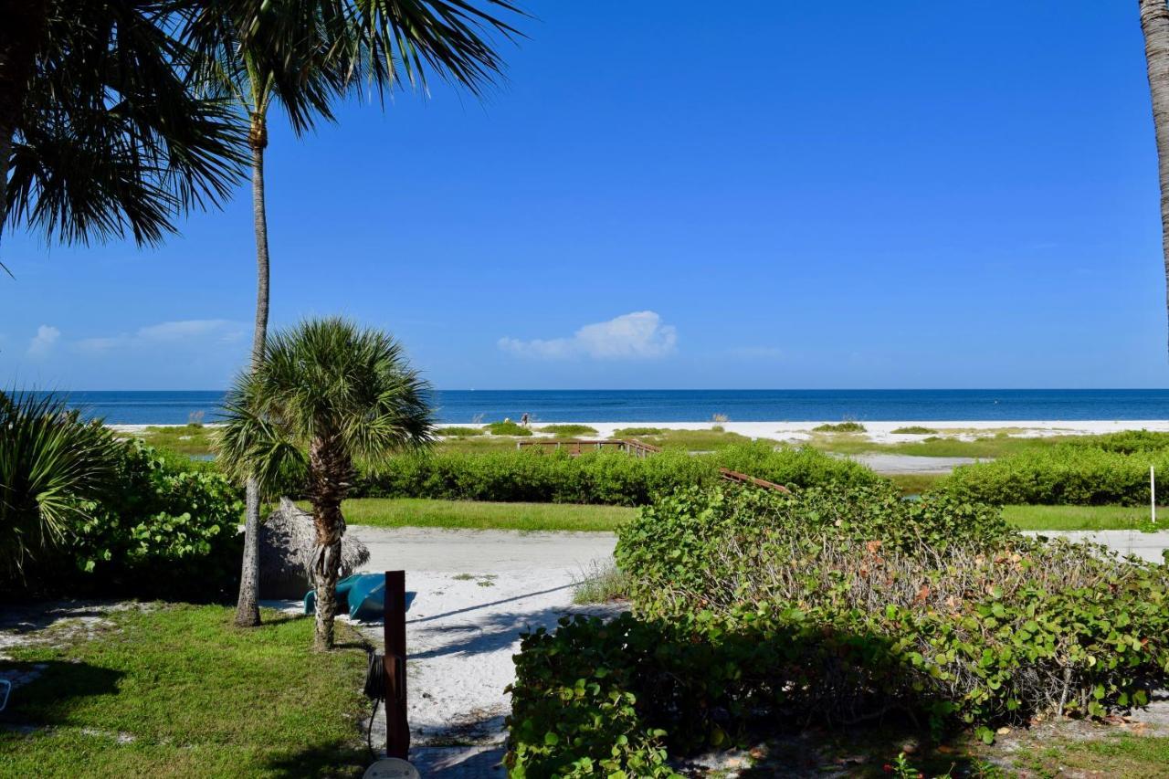 Caribbean Beach Club Fort Myers Beach Exterior foto